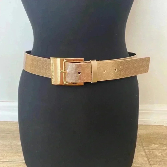 Michael Kors Womens Rose Gold Logo Belt - Picture 2 of 7